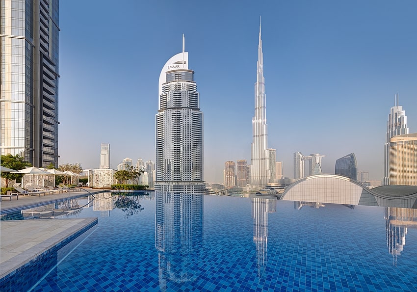 Address Dubai Mall Pool