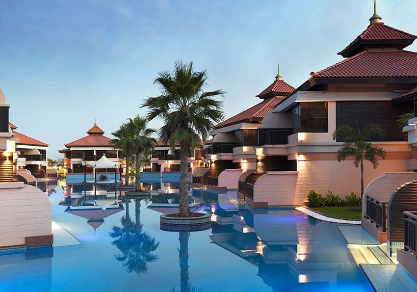 Anantara Dubai The Palm Pool