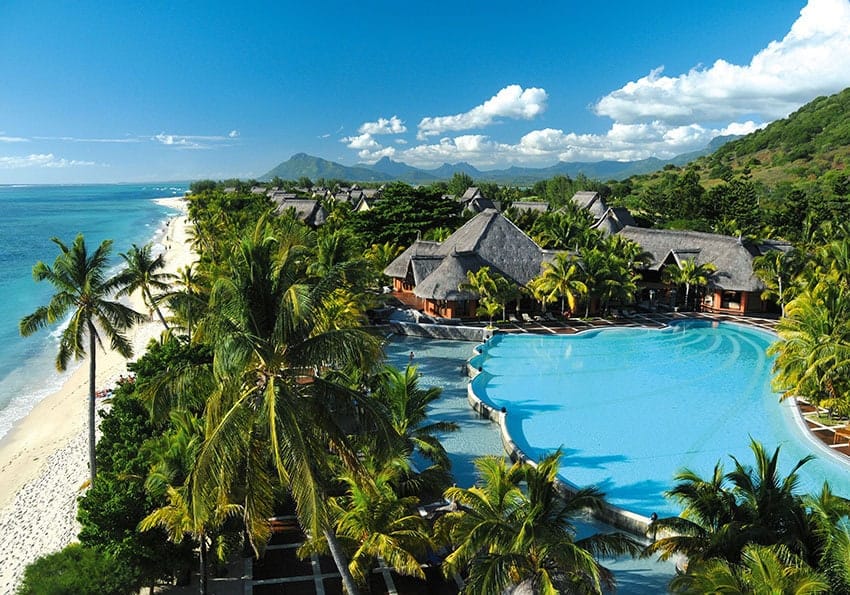 Beachcomber Dinarobin Pool