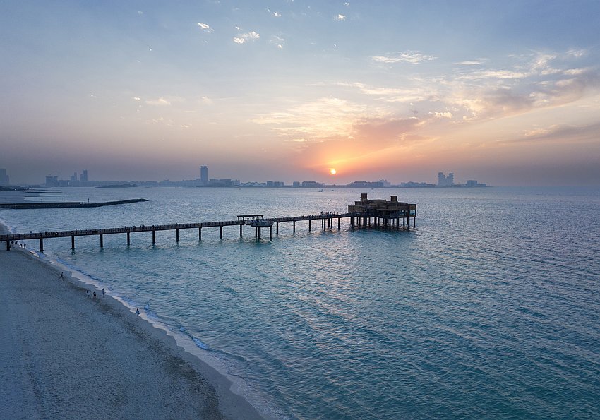 Nightswimming Dubai
