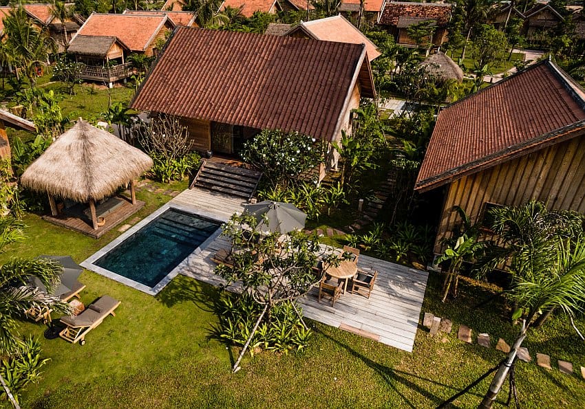 Phum Baitang Pool