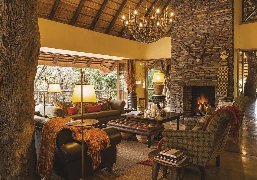 Safari Lodge Lounge
