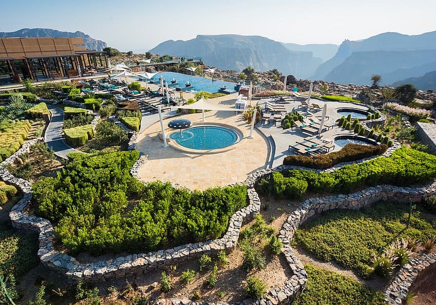 anantara al jabal al akhdar resort main infinity pool