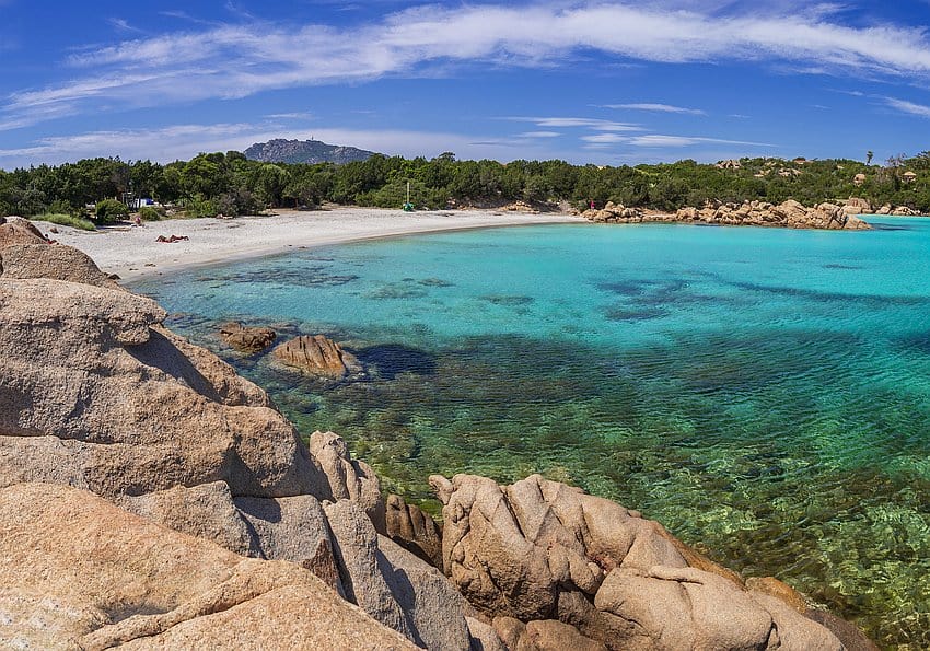 Cala capriccioli Sardinien