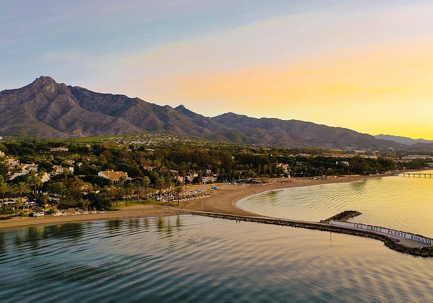 Strand und Berge Andalusien