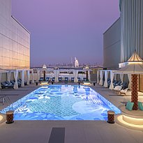 Rooftop Cabana Pool