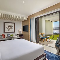 Deluxe Garden Terrace Room