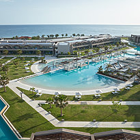 Pool - Euphoria Resort