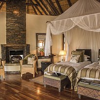 Family Suite - Tuningi Safari Lodge