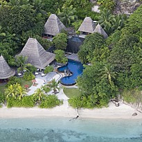 Hauptpool - Anantara Maia Seychelles Villas