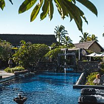 Hauptpool - The Oberoi Beach Resort Mauritius