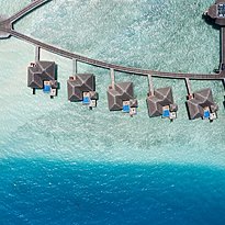 Lagoon Bungalow mit Pool - Huvafen Fushi