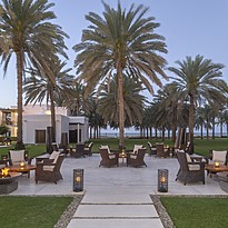 Lobby Lounge Außenbereich - The Chedi - Muscat