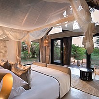 Superior Luxury Room - Lion Sands River Lodge