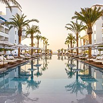 Azure Pool - METT Hotel & Beach Resort Marbella, Estepona