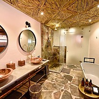 Main Lodge Luxury Room - Mala Mala Private Game Reserve
