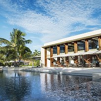 Pool - Park Hyatt Maldives Hadahaa