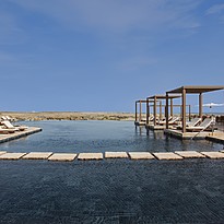Pool und Seasalt Restaurant - Alila Hinu Bay Salalah