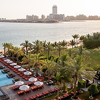 Pool- und Strandbereich Jumeirah Zabeel Saray