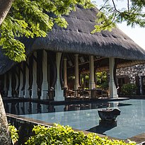 Restaurant - The Oberoi Beach Resort Mauritius