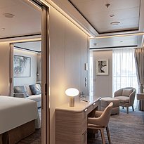 Medallion Suite Schlafzimmer - Silver Ray