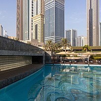 Swimmingpool des Jumeirah Emirates Towers
