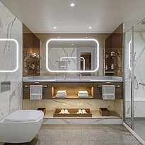 Veranda Suite Badezimmer - Silver Nova