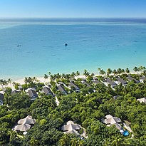 Villen aus der Vogelperspektive - Fairmont Maldives Sirru Fen Fushi