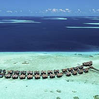 Watervilla Jetty - OZEN Life Maadhoo