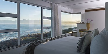 Whalesong Lodge