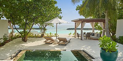 Beach Sunrise / Sunset Villa Pool - Fairmont Maldives Sirru Fen Fushi