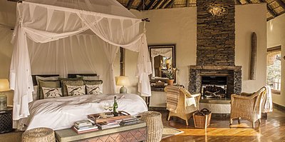 Luxury Room - Tuningi Safari Lodge