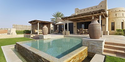 Außenaufnahme der Villa - Royal Pavilion Villas by Qasr Al Sarab