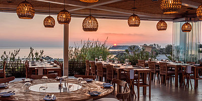 Mesogios Restaurant - Cap St Georges Hotel & Resort