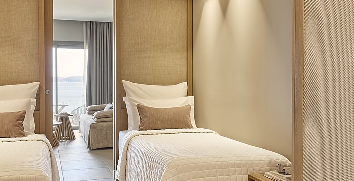 2 BR Bungalow Suite Sea View - MarBella, Mar-Bella Collection