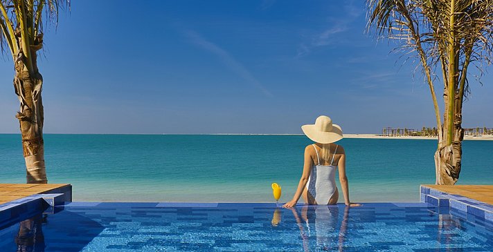 Anantara One Bedroom Sunset Beach Pool Villa