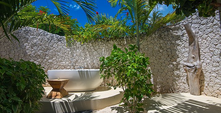 Außenbad - White Sand Luxury Villas & Spa