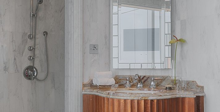 Badezimmer Grand Deluxe Suite