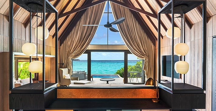 Beach Villa with Pool Schlafzimmer - The St. Regis Maldives Vommuli Resort