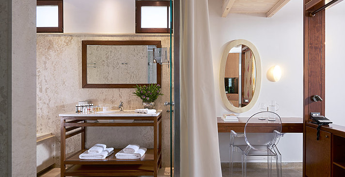 Club Studio Suite Private Pool - St. Nicolas Bay Resort Hotel & Villas