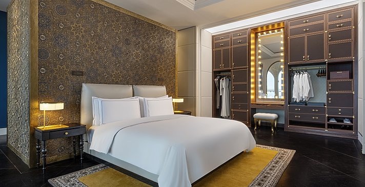 Crescent Suite - Raffles Doha