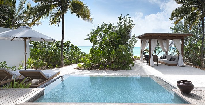 Deluxe Beach Sunset Villa mit Pool - Fairmont Maldives Sirru Fen Fushi