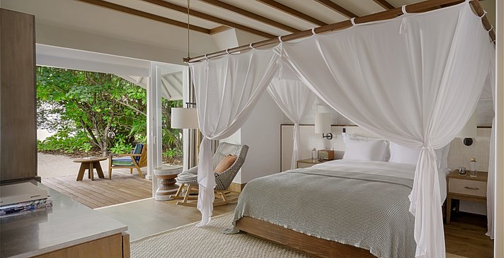 Deluxe Beach Villa Suite mit Pool - Six Senses Kanuhura