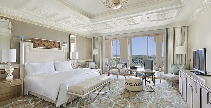 Deluxe Golf View Balcony