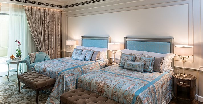 Deluxe/Premier Versace Room - Palazzo Versace Dubai
