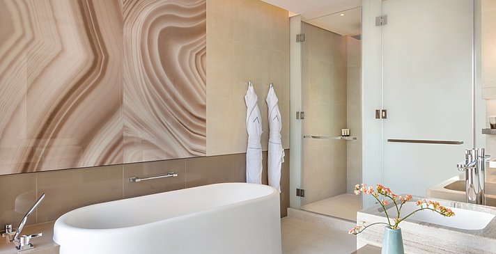 (Club) Deluxe Room Marina View - Badezimmer