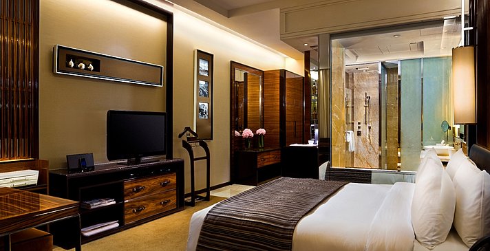 Deluxe Room - The Fullerton Bay Hotel