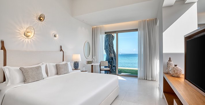 Pavilion Suite Waterfront - Domes Miramare, a Luxury Collection Resort