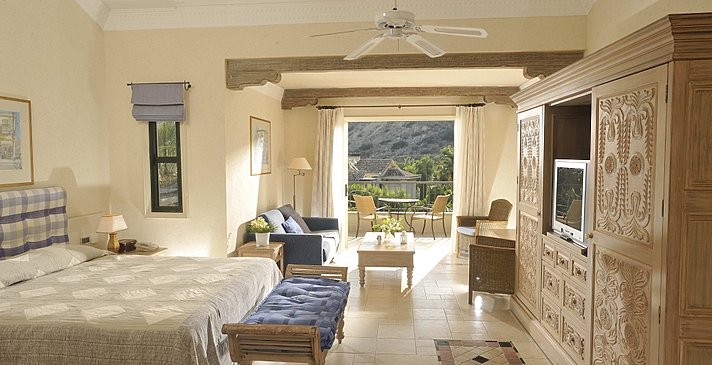 Executive Suite Garden View - Columbia Beach Resort