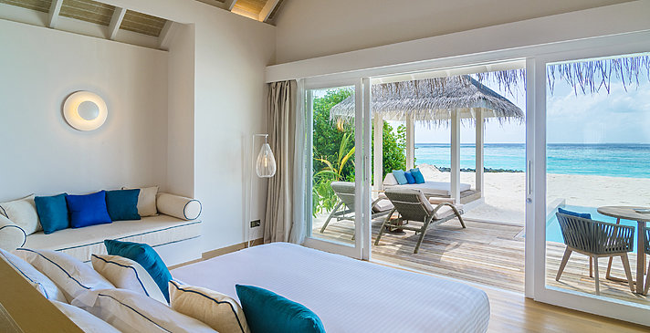 Grand Pool Beach Villa - Baglioni Resort Maldives
